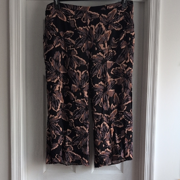 Nordstrom Rack Pants - Elegant Floral Wide Leg Pants